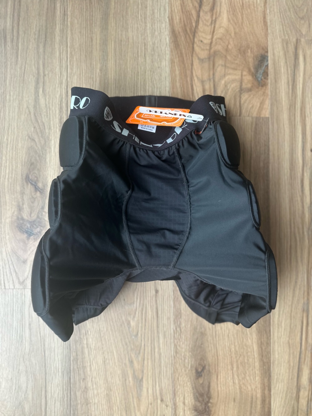 Shiny Pro Padded Shorts